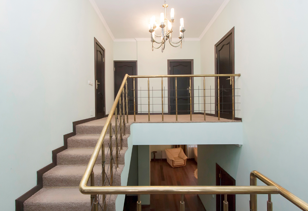 2-мест.(разм. в 8-мест.) коттедж №1