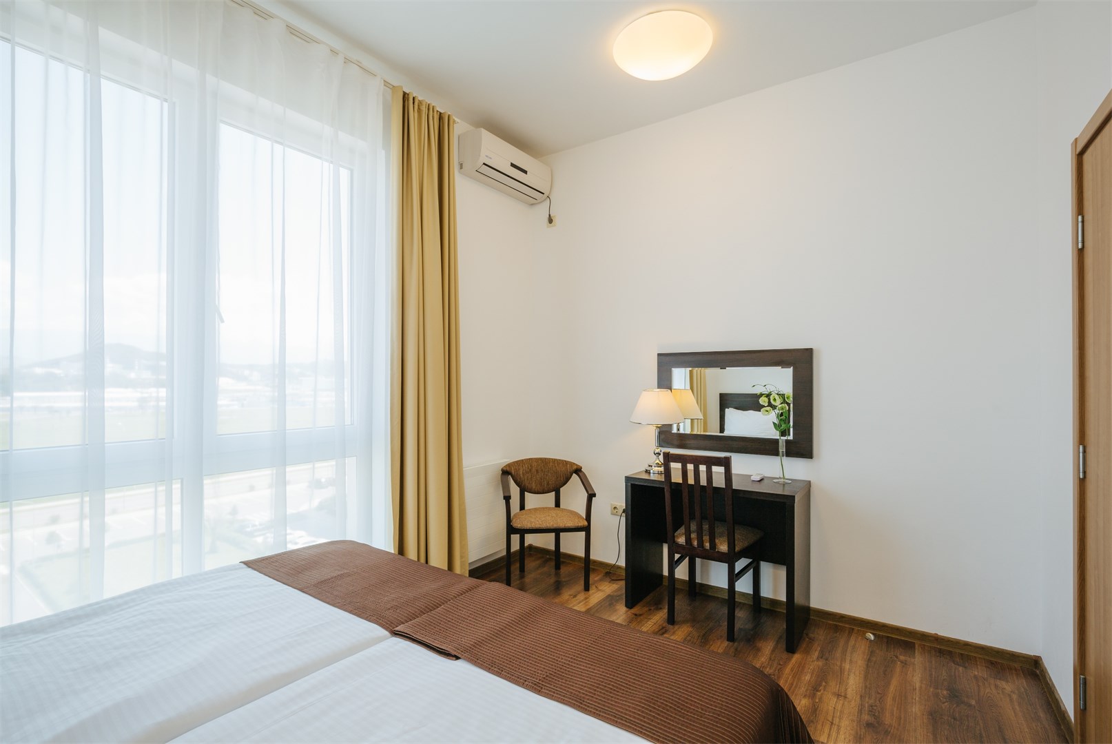 Апартаменты 2-местные 1 спальня МГН с кухней