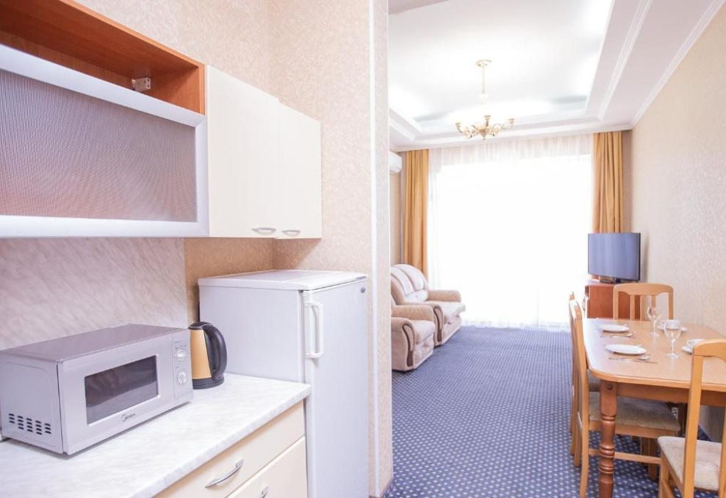 2-мест.(разм. в 3-мест.) люкс с балк.