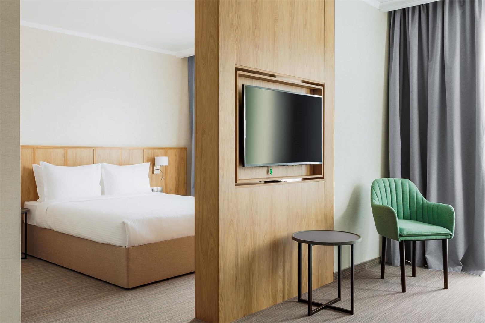 Посмотреть в галерее Junior Suite 2-местный Горизонт