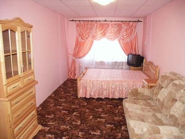 Посмотреть в галерее Полулюкс