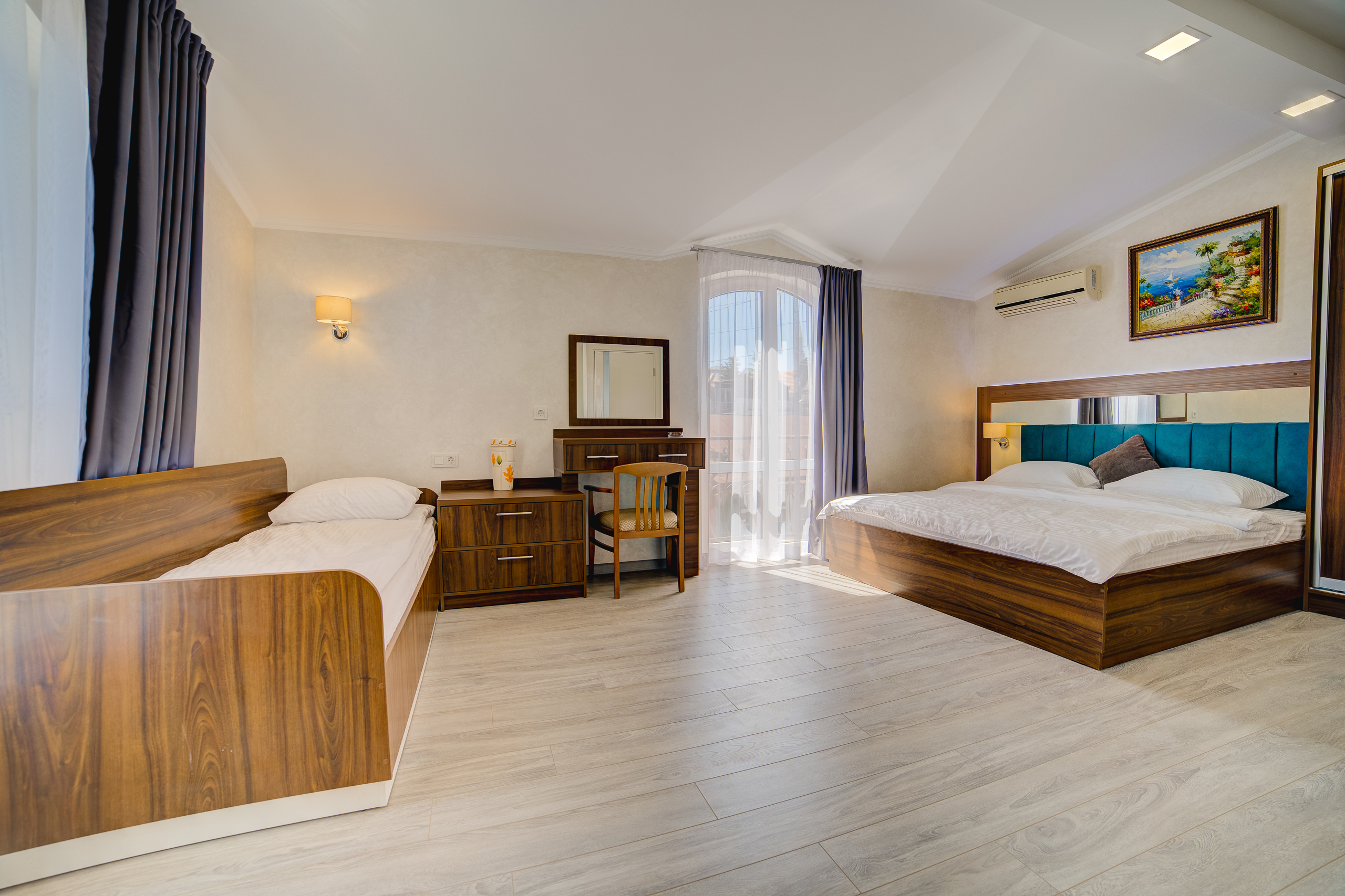 Апартаменты 2-этажные 2-комнатные