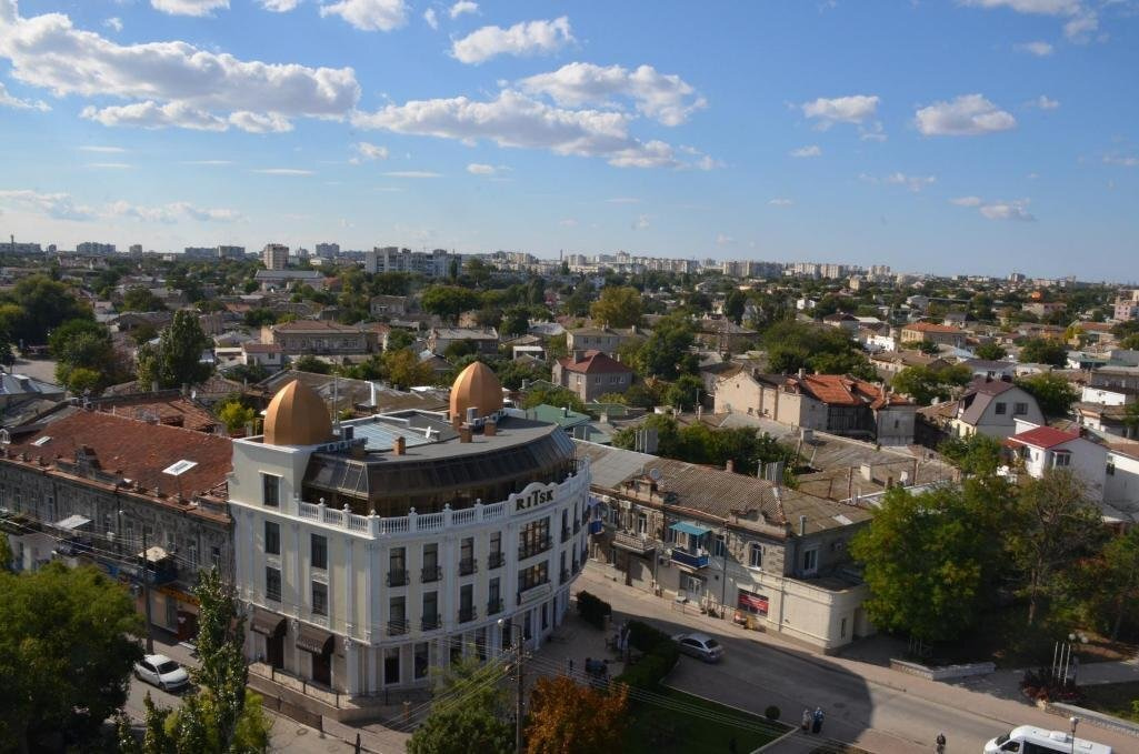 Посмотреть в галерее Полулюкс