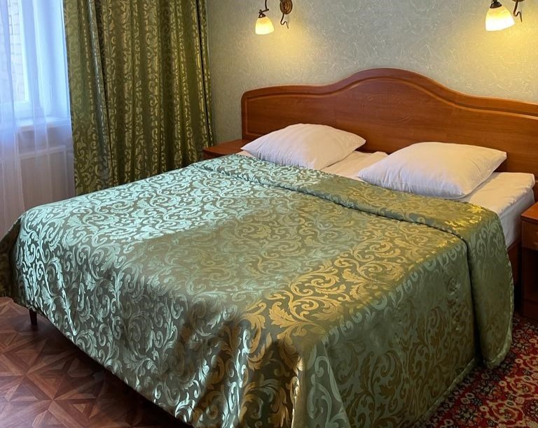 Посмотреть в галерее Семейный 2-мест.2-комн. 5,6,9 эт к.1