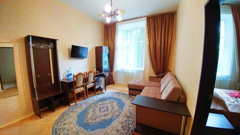 Посмотреть в галерее Люкс 2-комнатный