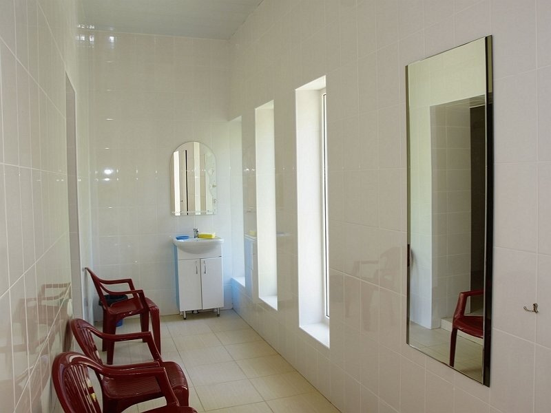 Домик с частичными удобствами