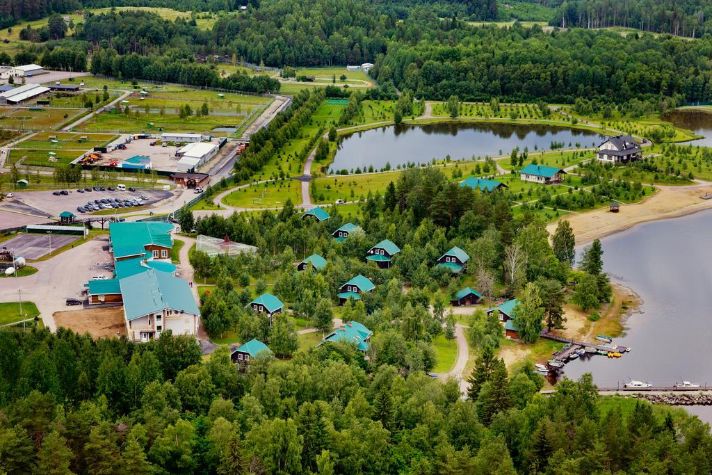 База отдыха «Черные Камни» Карелия