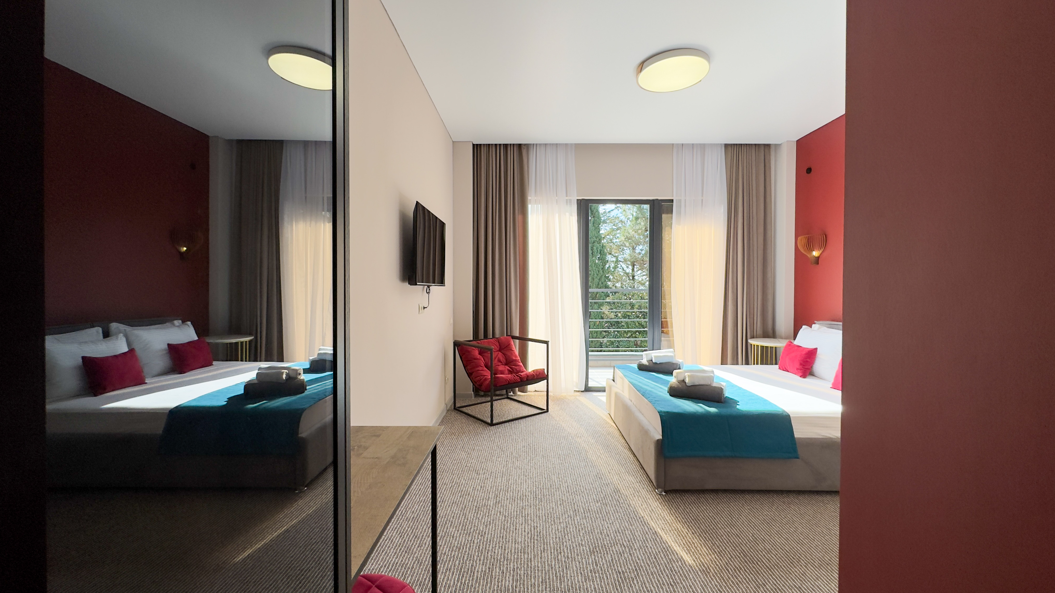 Апартаменты 2-местный 2-комнатный с балконом корпус 2