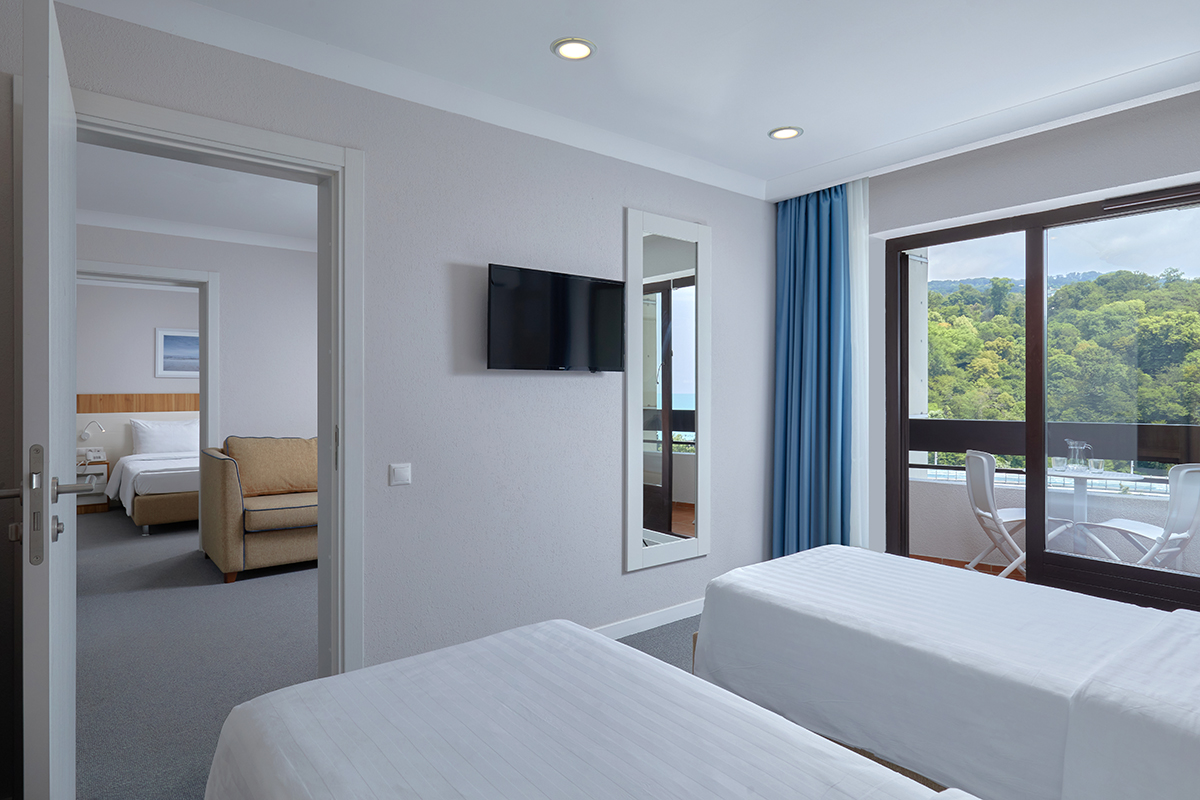 Посмотреть в галерее Family suite sea view 4-местный 3-комнатный FmSSV