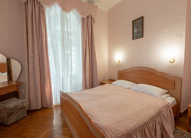 Полулюкс 2-местный 2-комнатный корпус 2