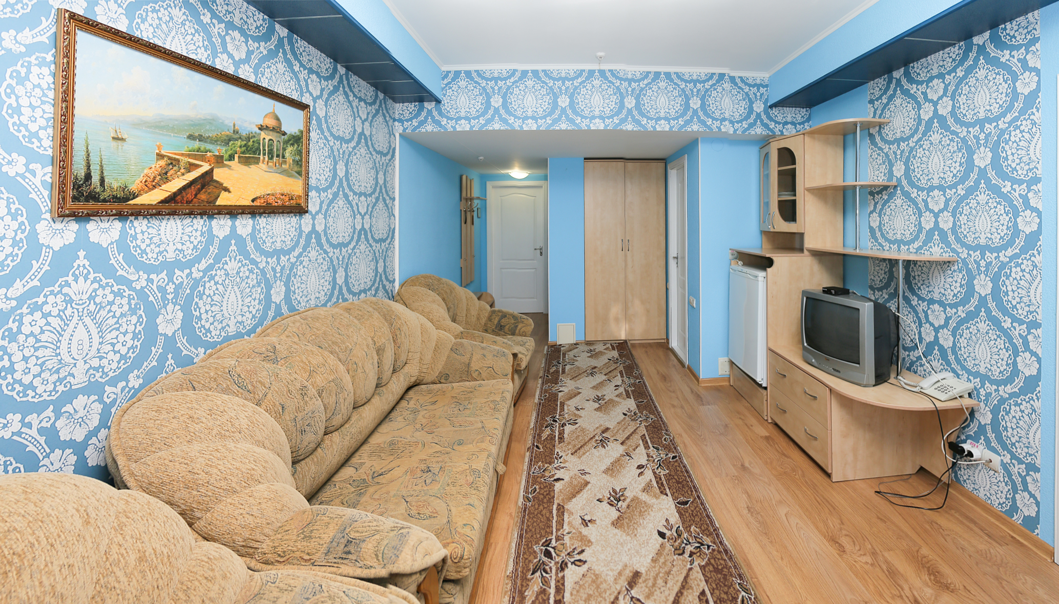 Семейный Плюс 3-местный 2-комнатный