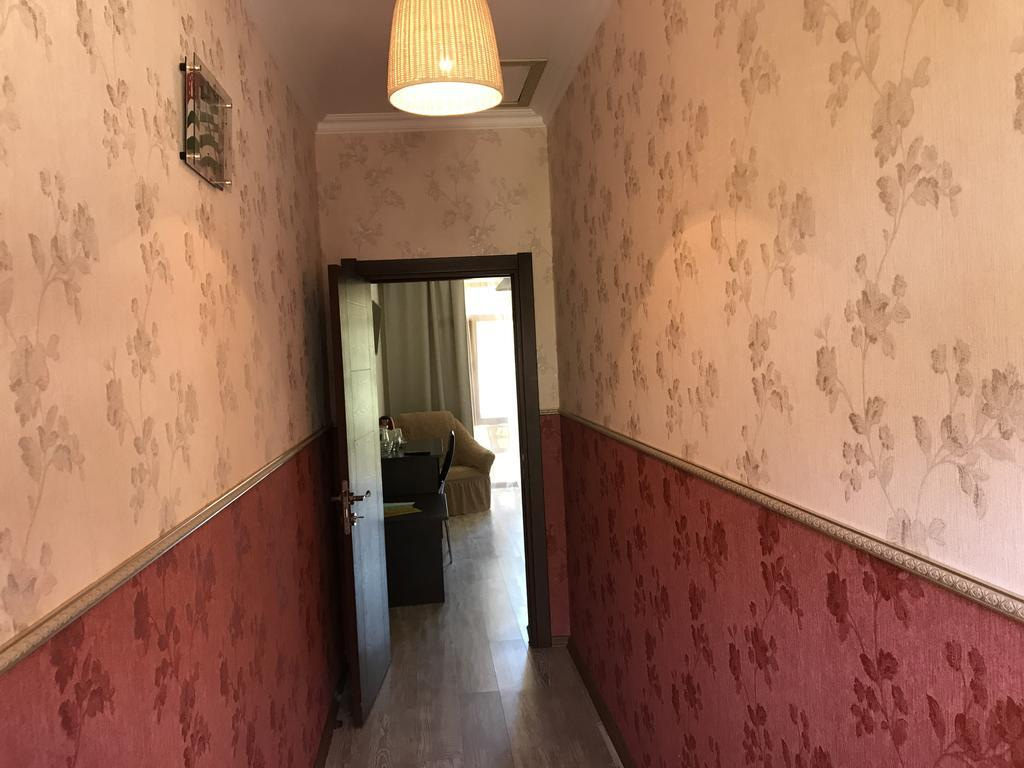 Посмотреть в галерее Люкс 2-комнатный