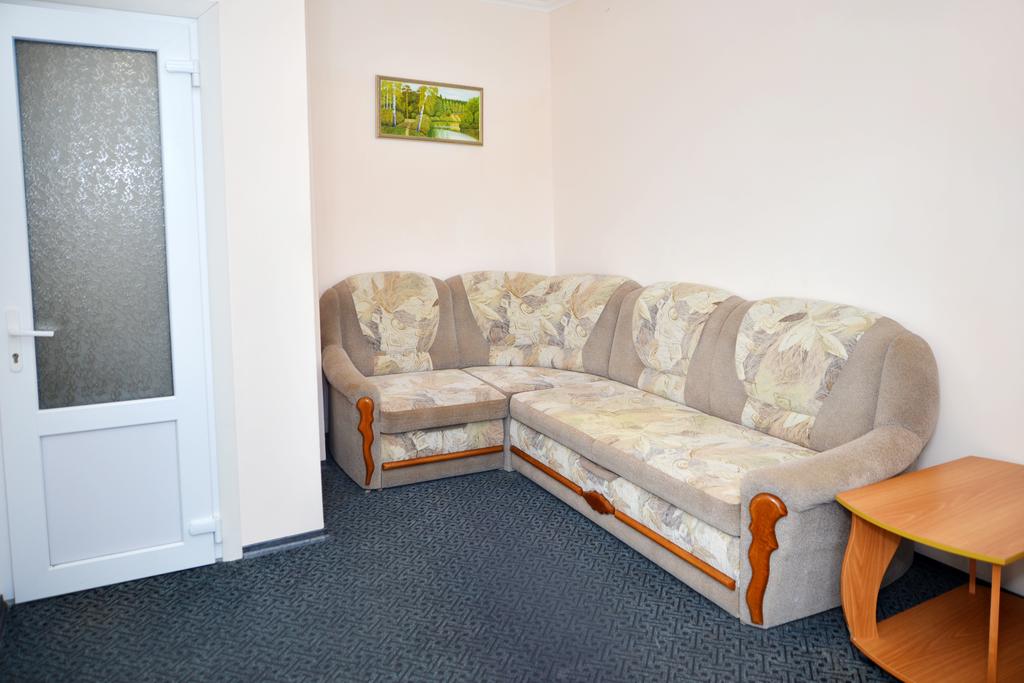 Посмотреть в галерее Suite 4-местный 2-комнатный