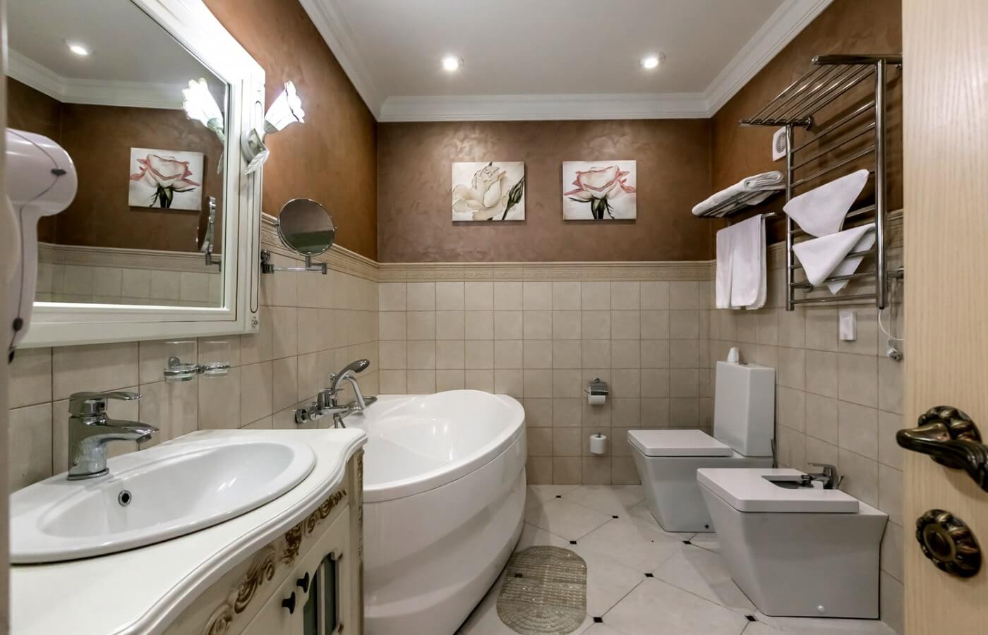 Апартаменты 2-мест 3-комн с кухней