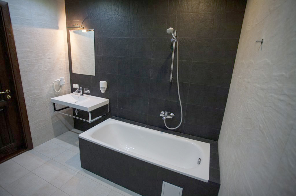 Lux COMFORT 2-местный 2-комнатный корпус 1