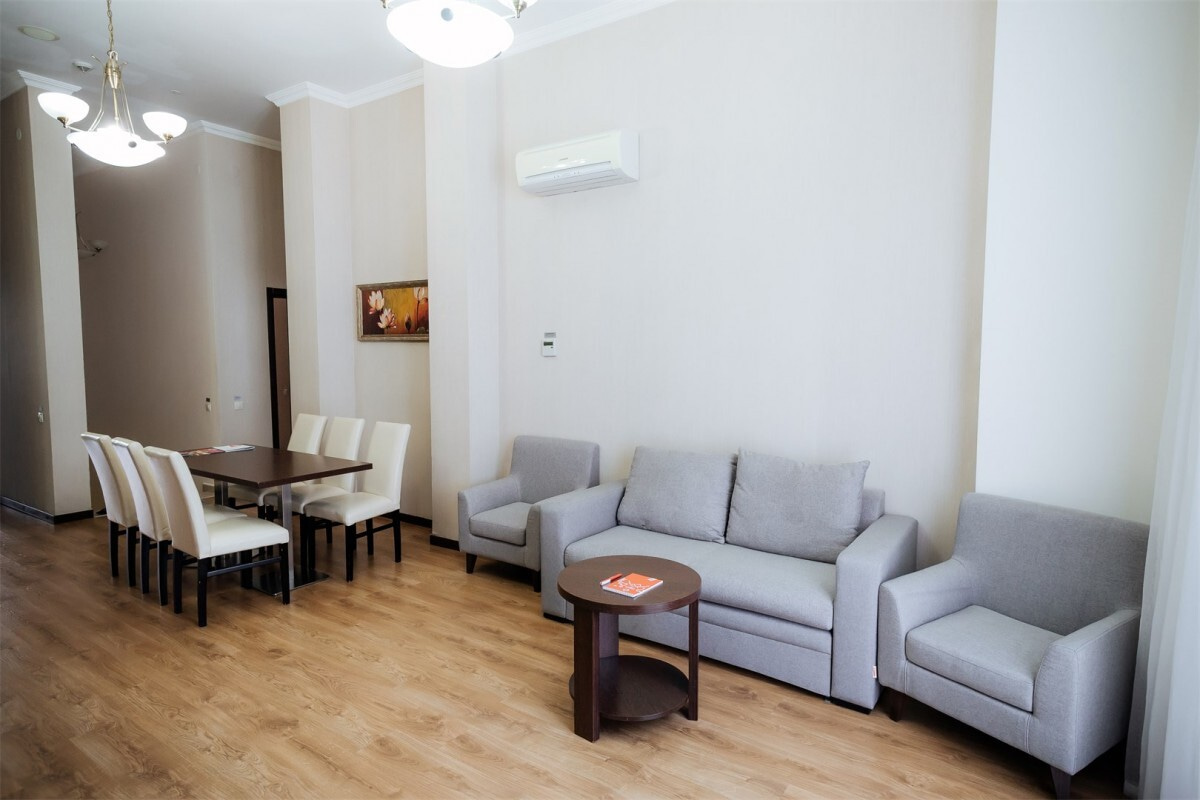 Посмотреть в галерее Пентхаус 4 спальни 540 (8+2)