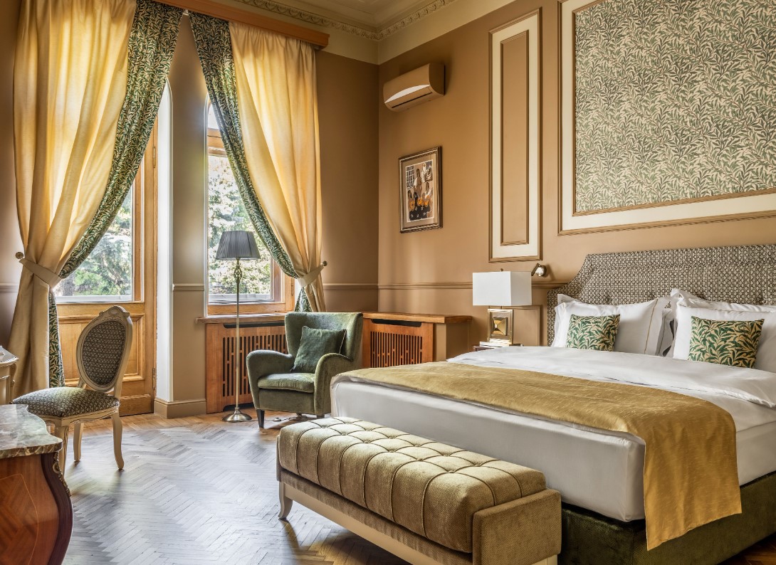 Сьют 4-местный 3-комнатный