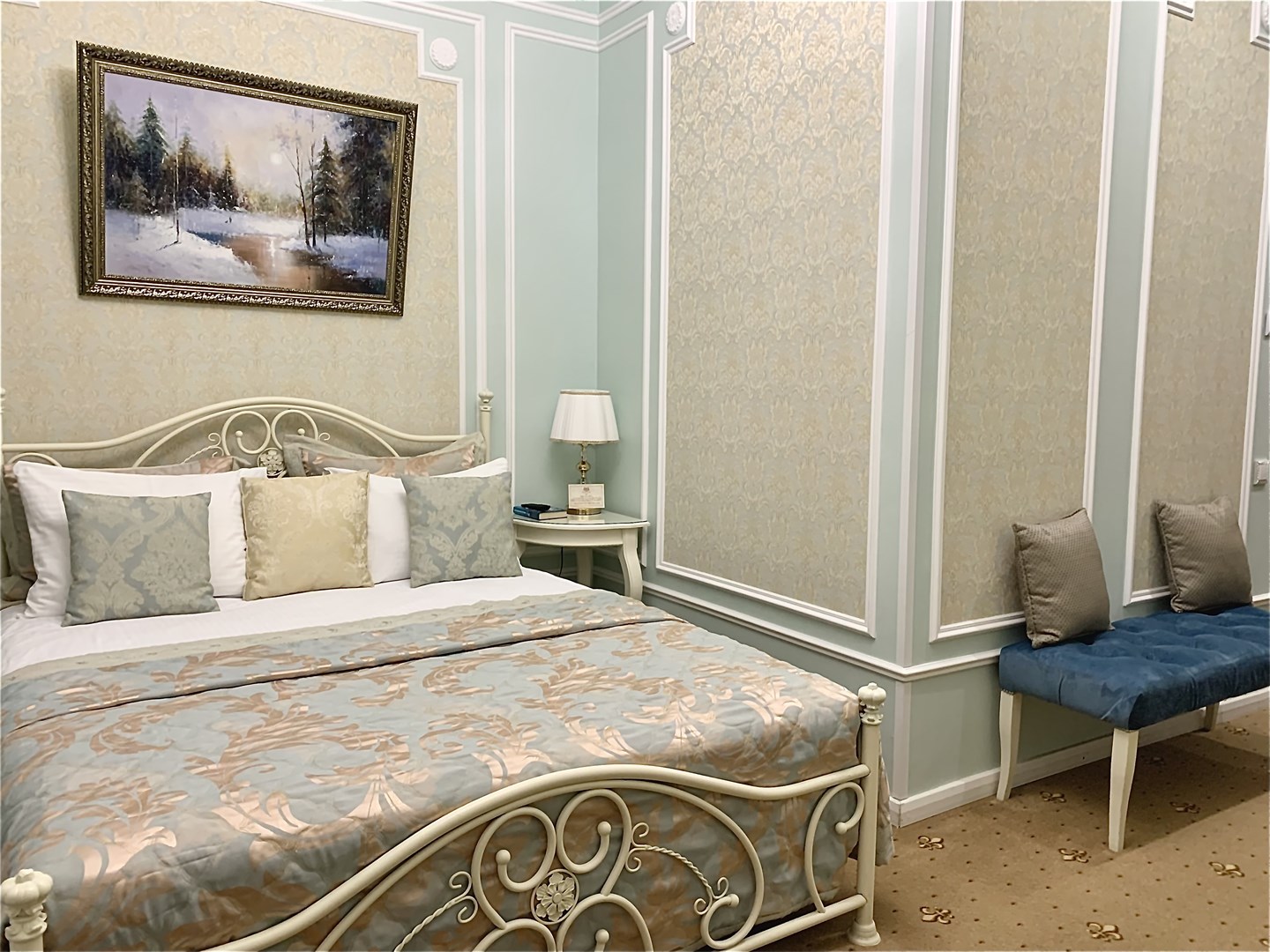 Посмотреть в галерее Стандарт Стандартный номер с кроватью Queen Size