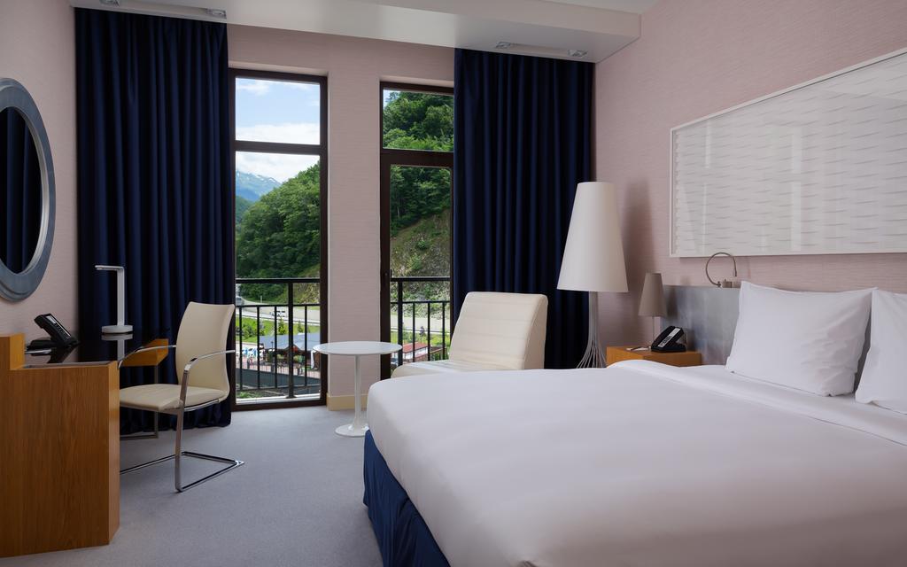 Премиум 2-местный с балконом и видом на реку