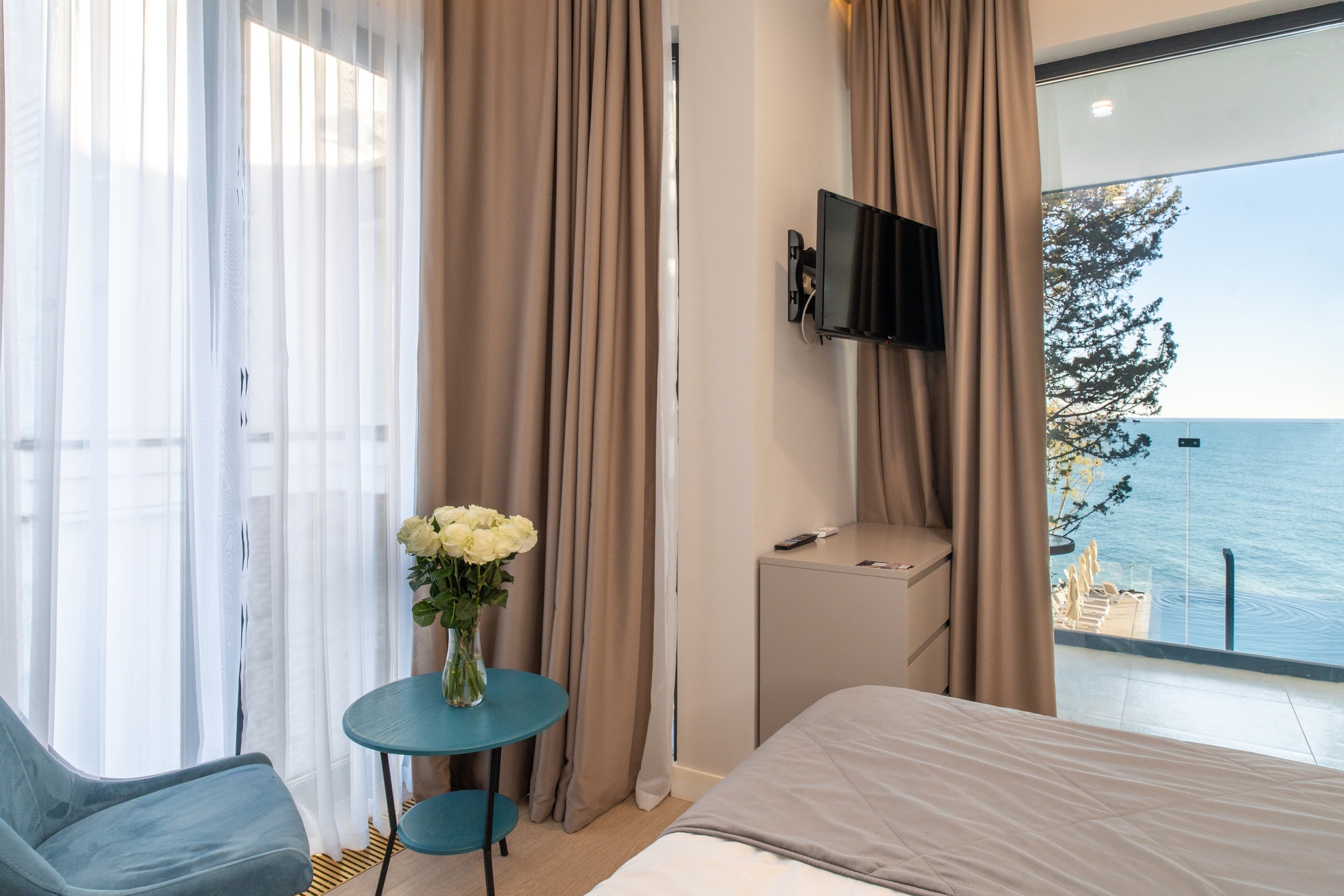 Делюкс Делюкс с видом на бассейн