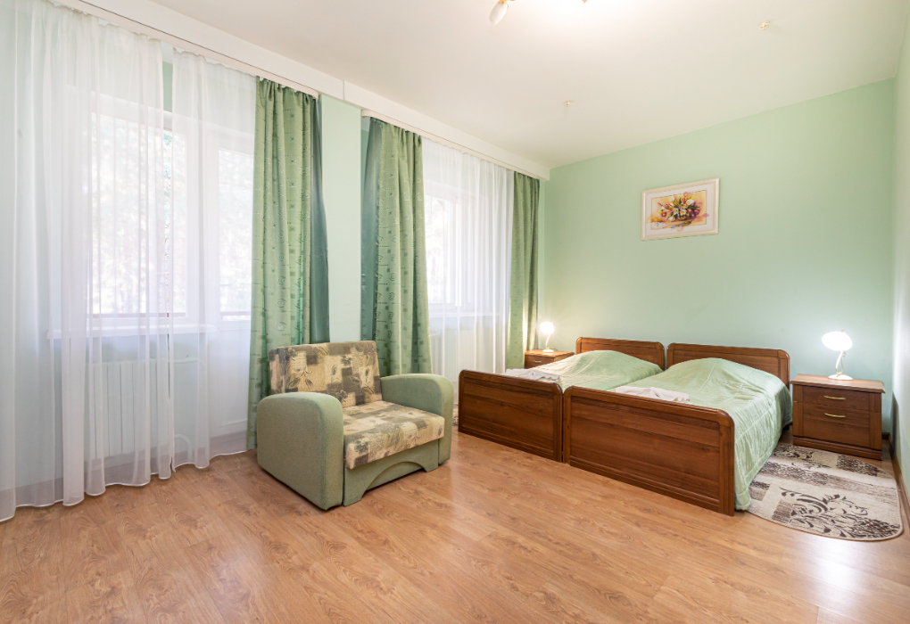 Стандарт TWIN/DBL, корпус Сосновый