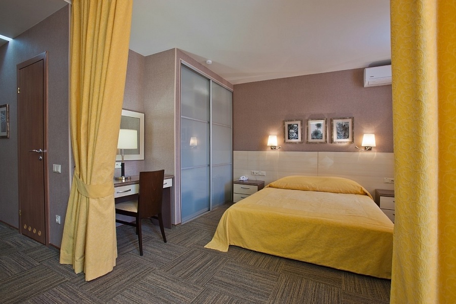 Джуниор сюит 2-местный 3*