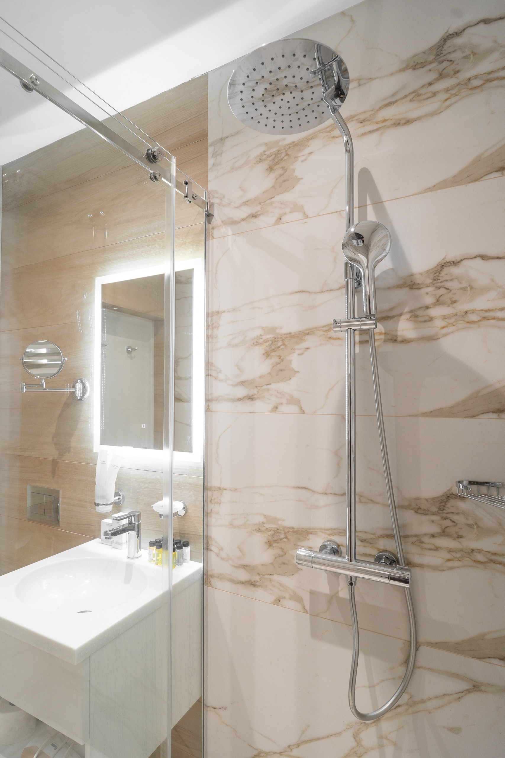 Делюкс Делюкс с видом на бассейн