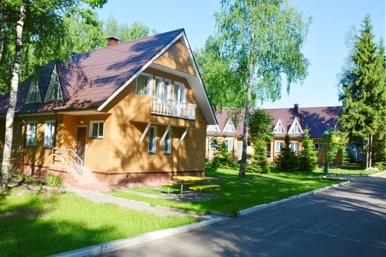 Посмотреть в галерее КОТТЕДЖИ 21, 23-24 ФИНСКИЕ ДОМИКИ