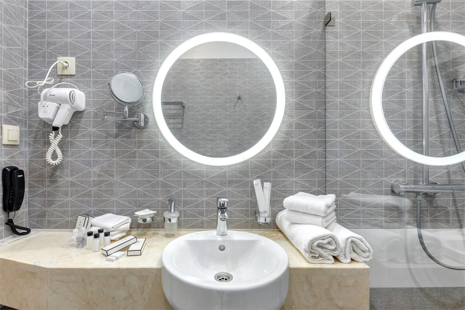 Улучшенный Улучшенный 2-комнатный 5-местный