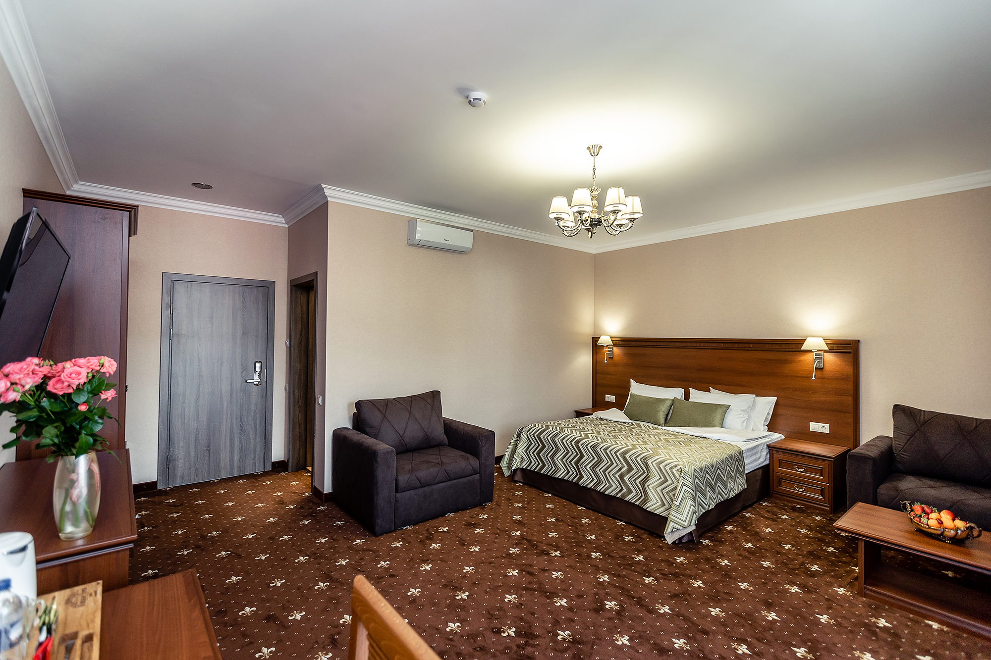 Посмотреть в галерее Junior Suite 2 -местный
