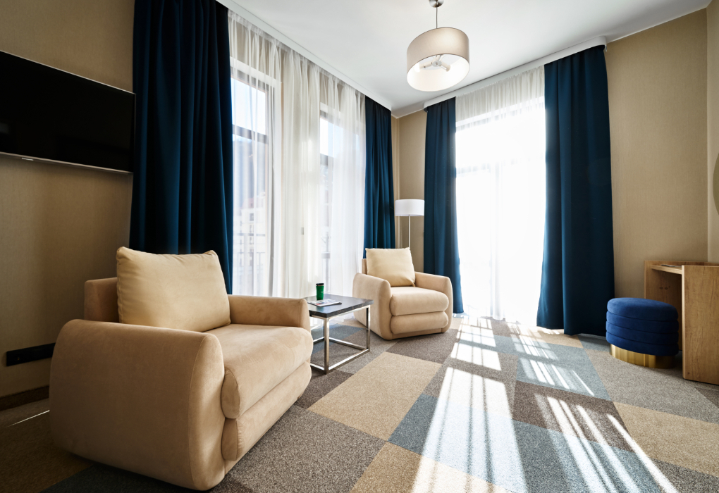 2-мест.(разм. в 3-мест.) 1-комн. апартамент с кухней, корп. 1