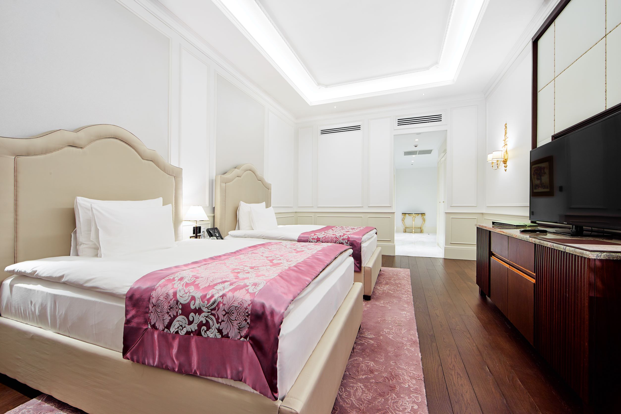 Супериор Супериор с 2 отдельными кроватями