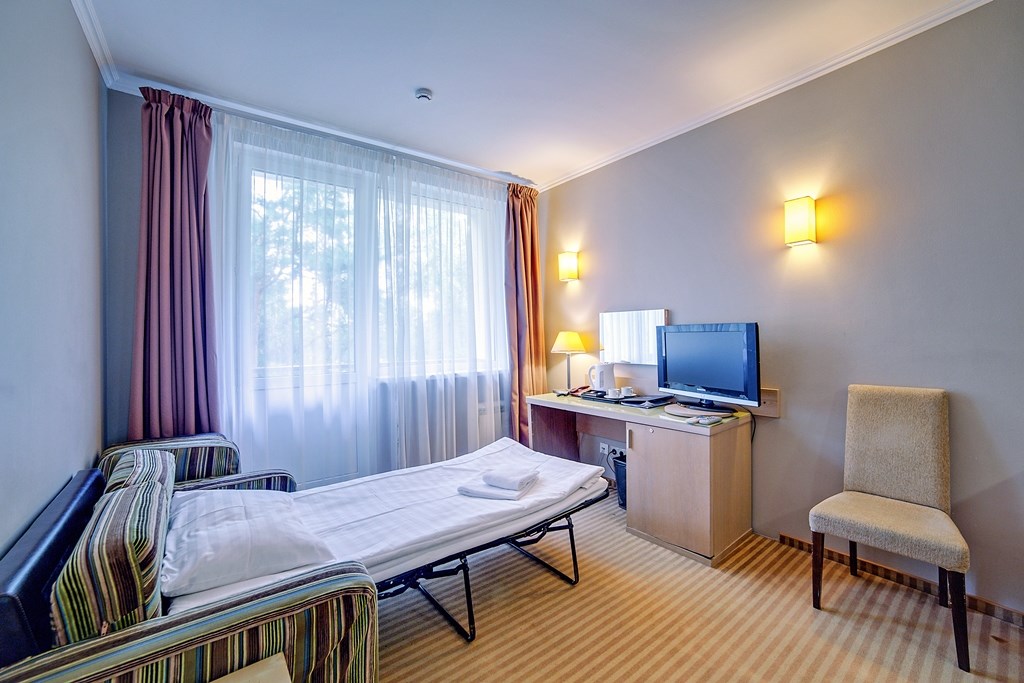 Полулюкс 2-мест.2-ком.главный корпус Прибрежный