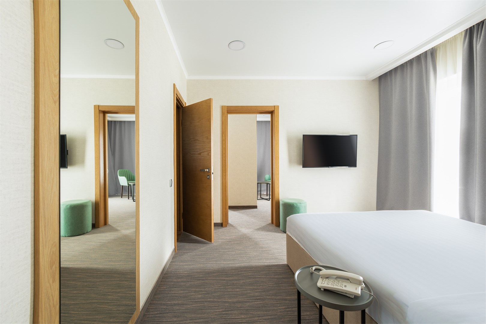 Посмотреть в галерее Family Suite 4-местный Горизонт