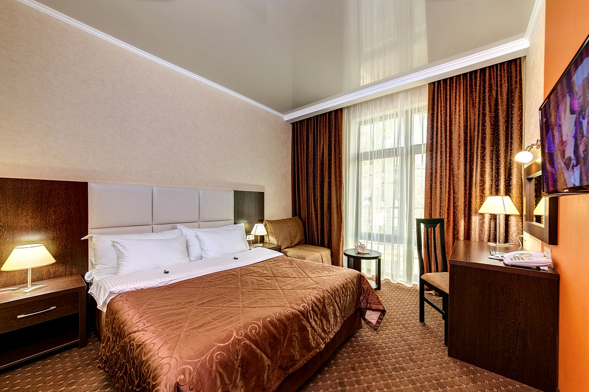 Стандарт 1 категории 2-местный с балконом