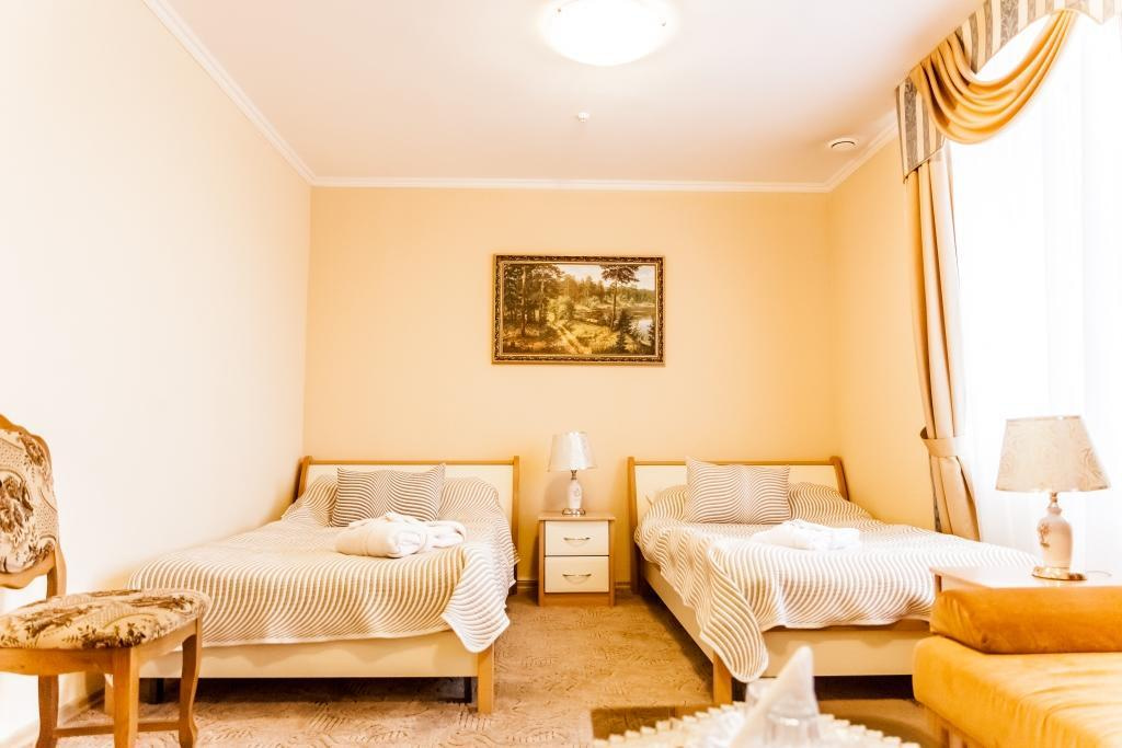 Стандарт, основной корпус