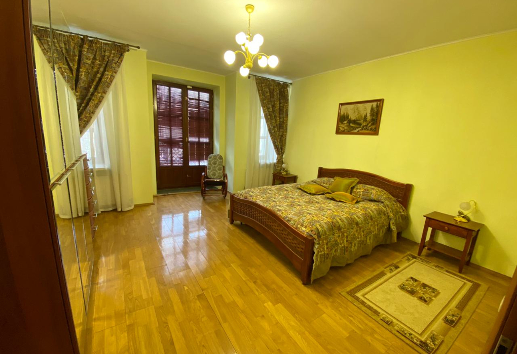 2-мест.(разм. в 6-мест.) коттедж №6