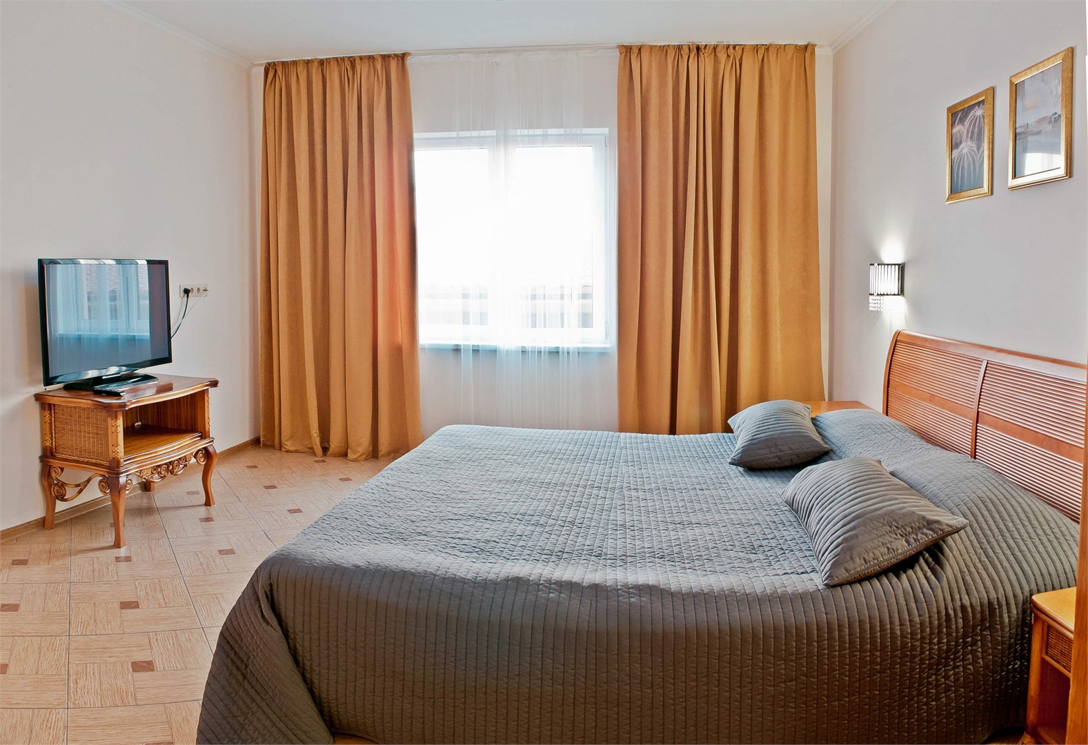 Апартаменты 4-местные с двумя изолированными спальнями и гостиной