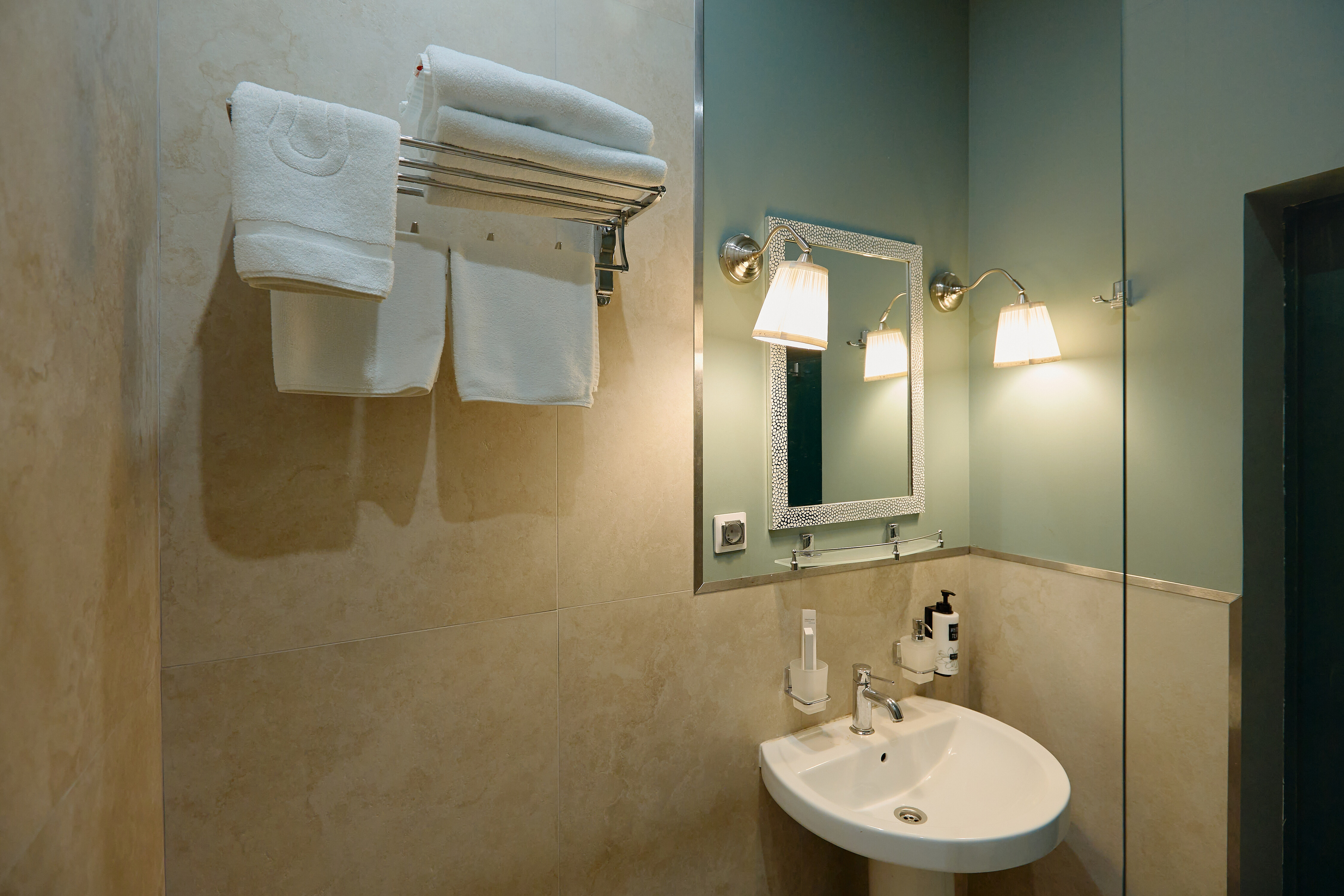 Семейный 2-местный с террасой