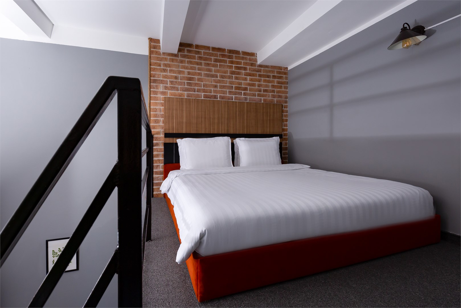 Посмотреть в галерее Superior Mini Duplex LV 2-местный