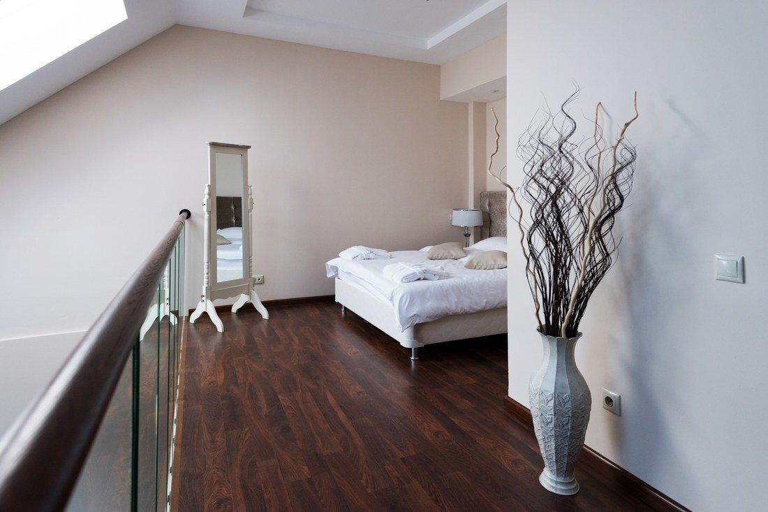 Дюплекс, Основной корпус