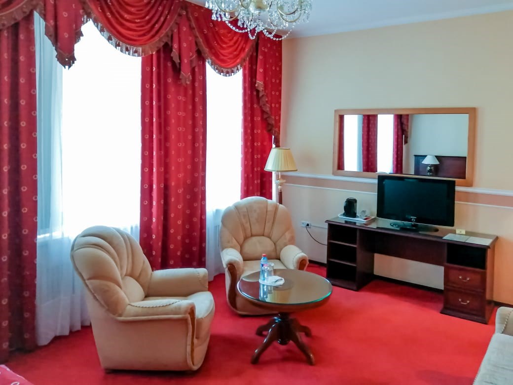 Джуниор сюит 2 местный  джуниор сюит на 1,2 эт.