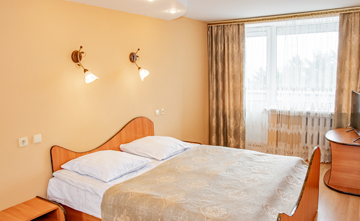 Люкс 2-местный 3-комнатный корпус 1