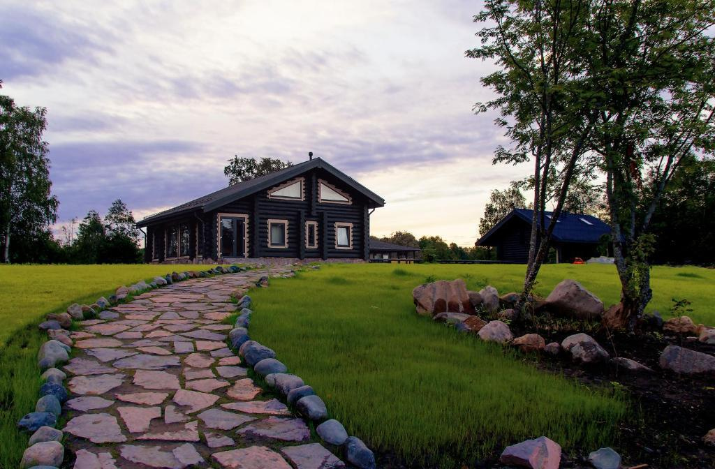 Коттедж 5-комнатный