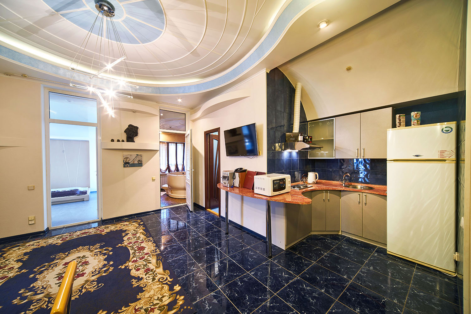 Посмотреть в галерее VIP Посейдон 2-местный 3-комнатный