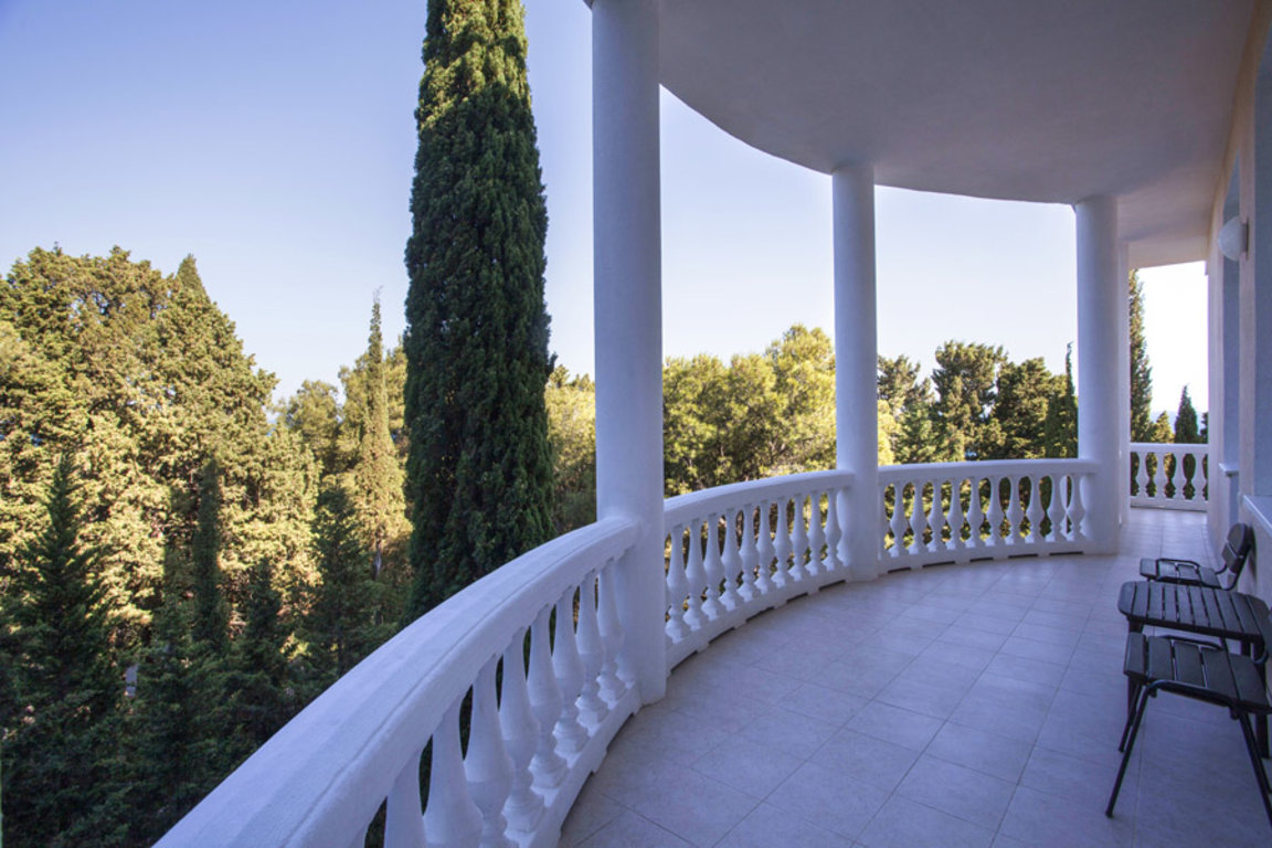 Апартаменты 3-местные корпус Лилия