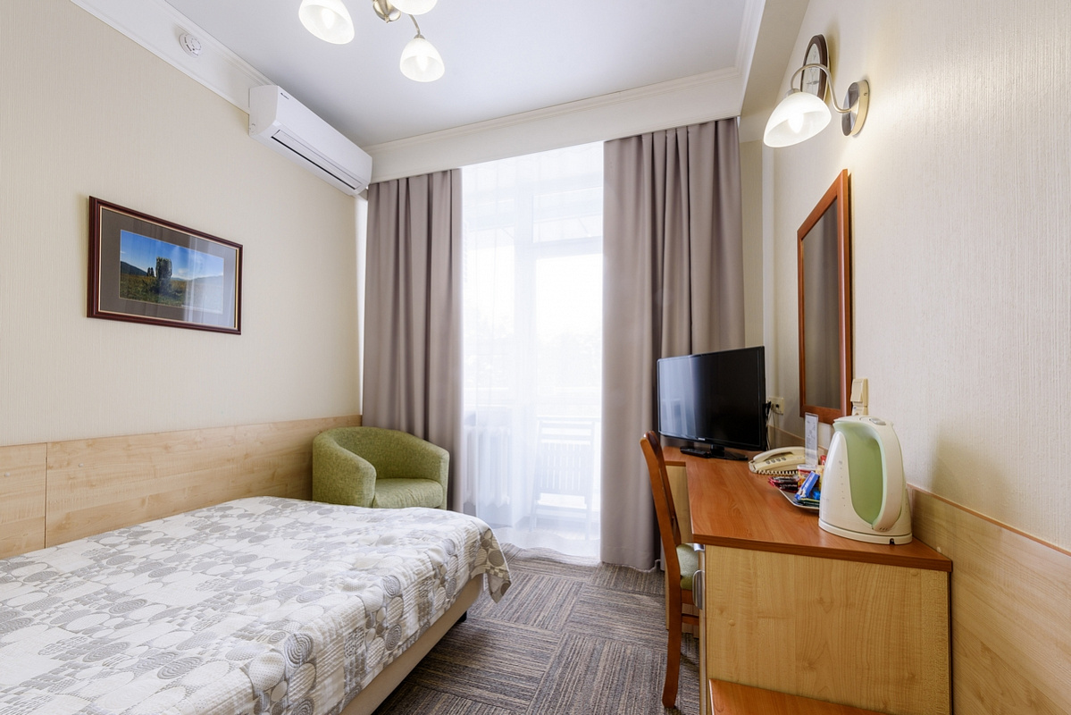 Стандартный 1-местный 3*