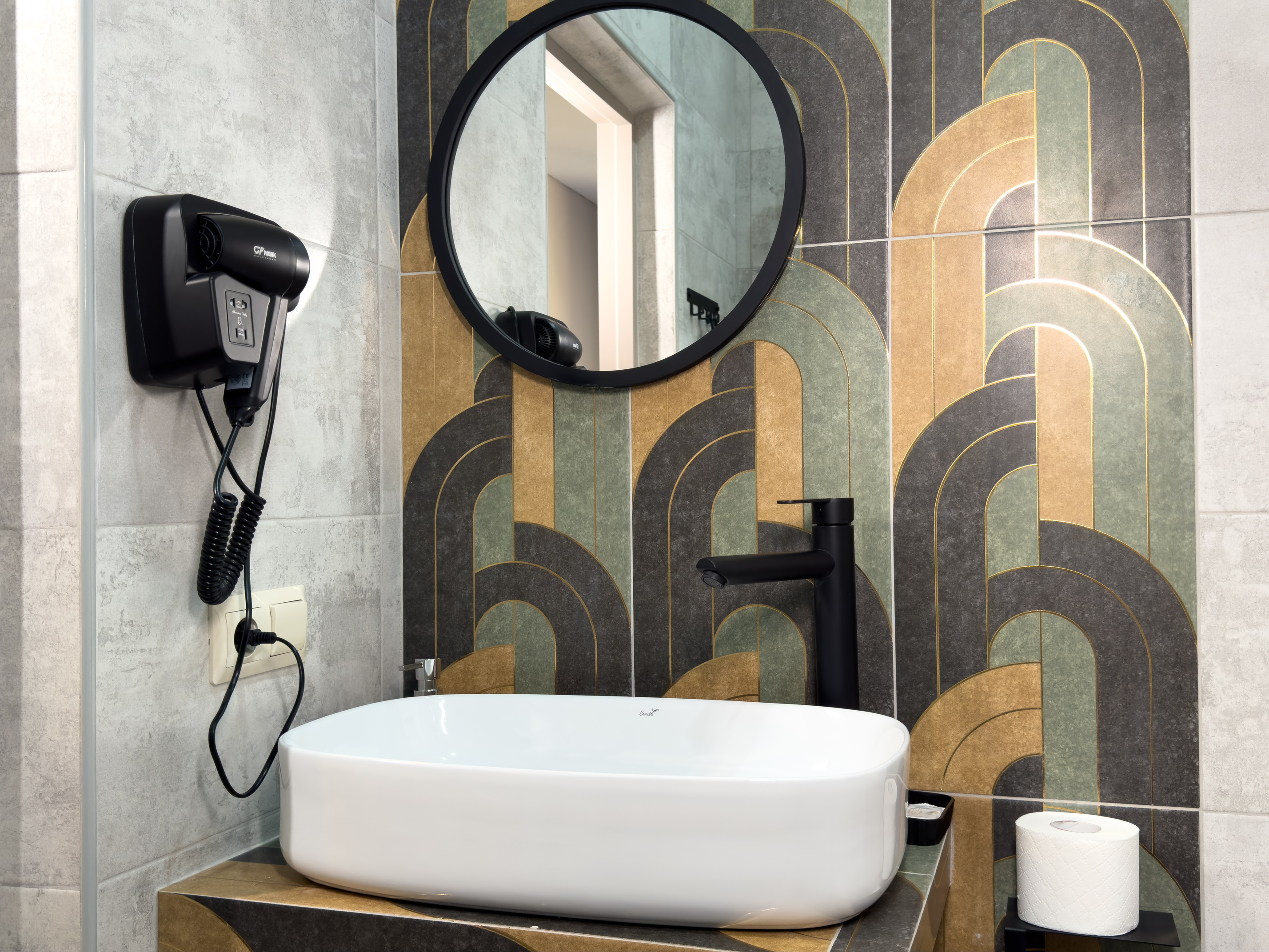 Люкс 2-местный 2-комнатный с балконом  корпус 2