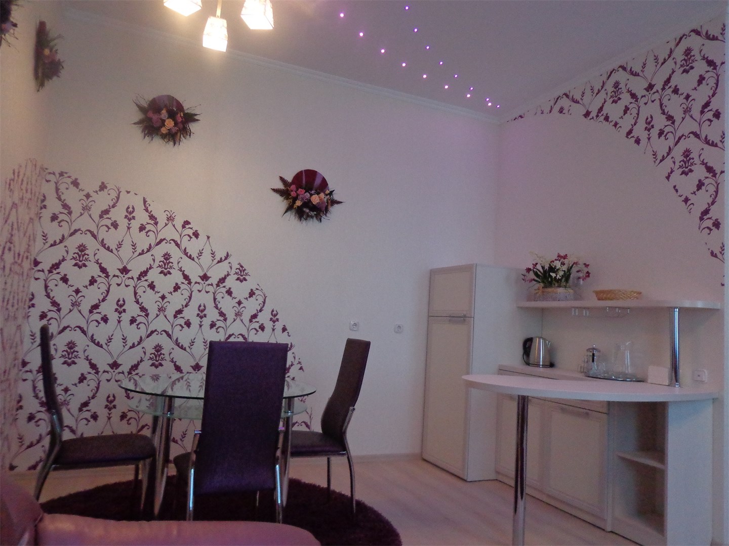 Люкс 2-местный 2-комнатный корпус 1 (2)