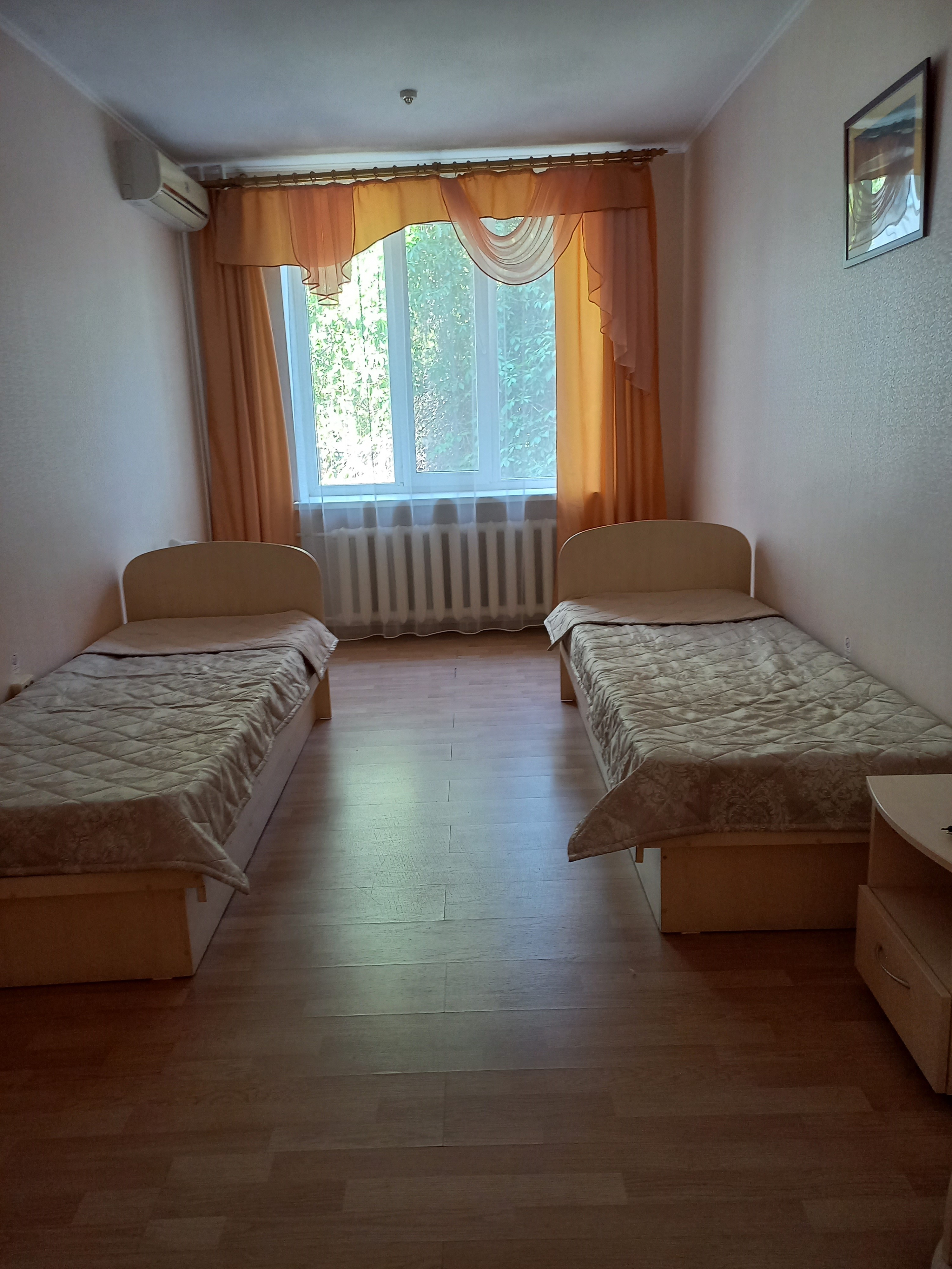 Посмотреть в галерее 1 категория 2-местный 2-комнатный корп.2